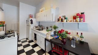 24 Sidlaw Rd 9, Boston, MA 02135