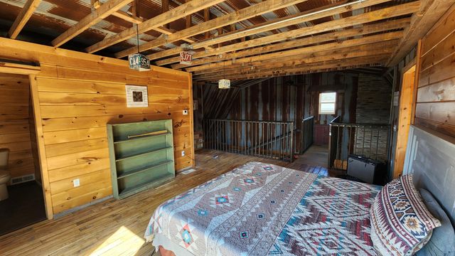 900 County Road 1280, West Plains, MO 65775