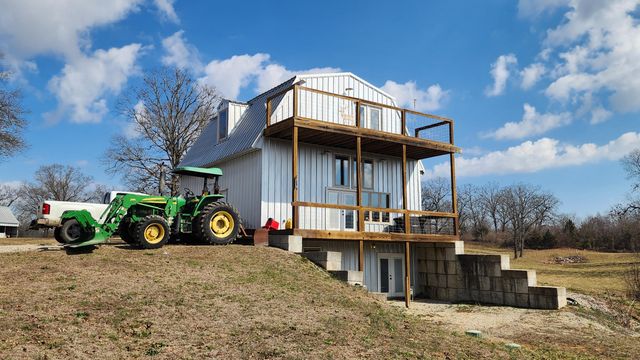 900 County Road 1280, West Plains, MO 65775