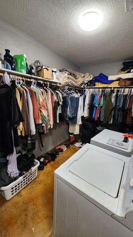 900 County Road 1280, West Plains, MO 65775