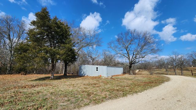 900 County Road 1280, West Plains, MO 65775