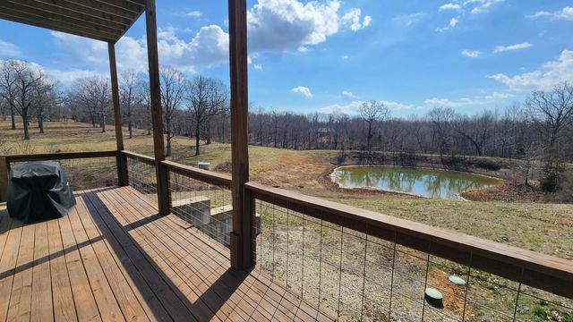 900 County Road 1280, West Plains, MO 65775