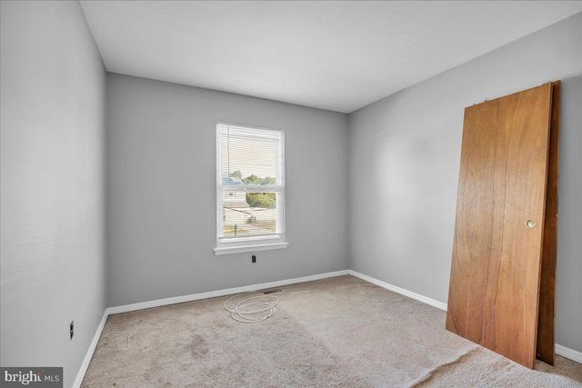50 AVERY DR, Williamstown, NJ 08094