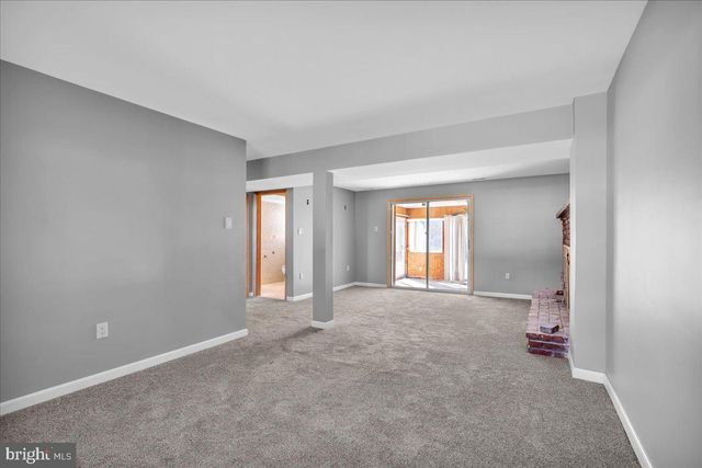 50 AVERY DR, Williamstown, NJ 08094