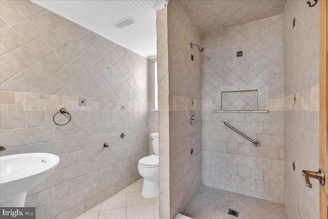 50 AVERY DR, Williamstown, NJ 08094