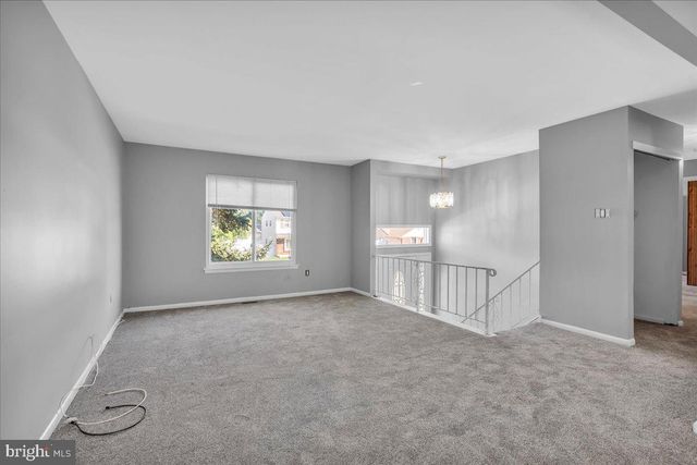 50 AVERY DR, Williamstown, NJ 08094