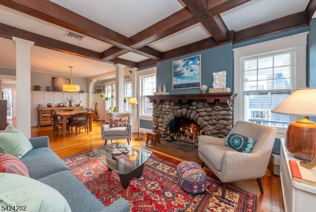 105 Durand Rd, Maplewood Twp., NJ 07040