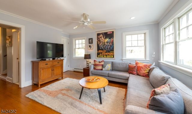 105 Durand Rd, Maplewood Twp., NJ 07040