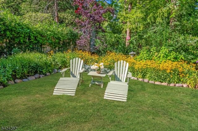 105 Durand Rd, Maplewood Twp., NJ 07040