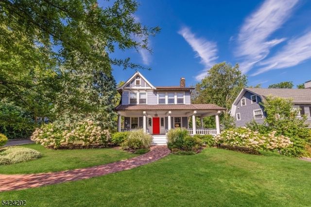 105 Durand Rd, Maplewood Twp., NJ 07040