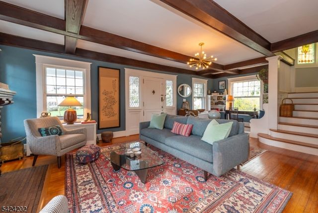 105 Durand Rd, Maplewood Twp., NJ 07040