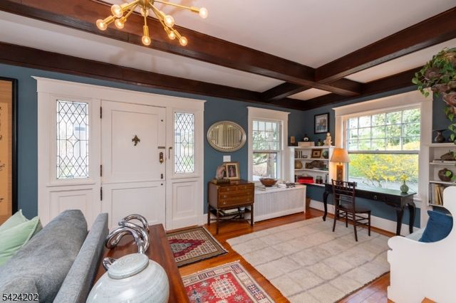 105 Durand Rd, Maplewood Twp., NJ 07040