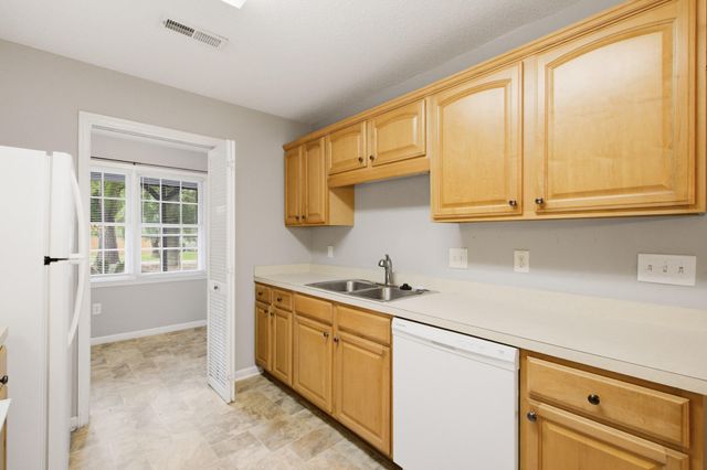 1860 Piper Drive, Charleston, SC 29407