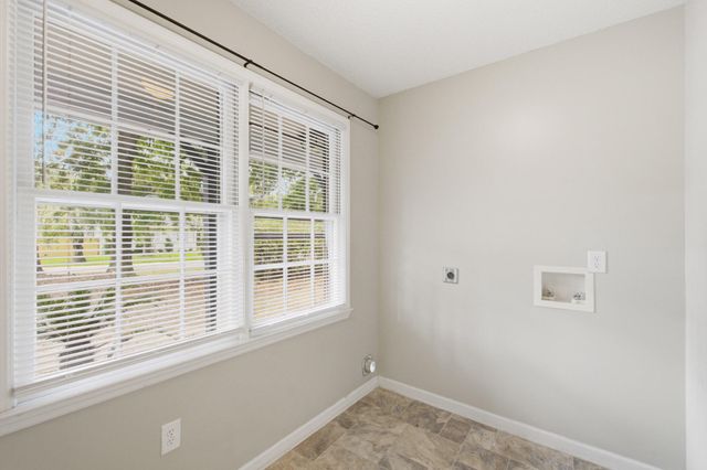 1860 Piper Drive, Charleston, SC 29407