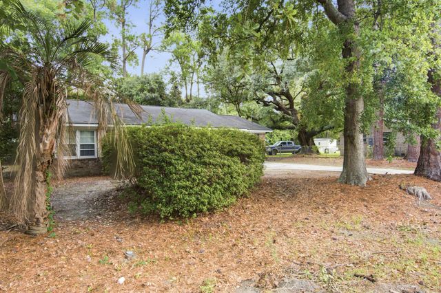 1860 Piper Drive, Charleston, SC 29407