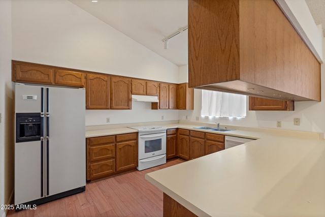 1880 SUNBURST Place, Sierra Vista, AZ 85635