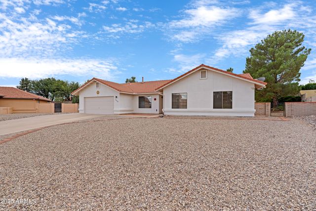 1880 SUNBURST Place, Sierra Vista, AZ 85635