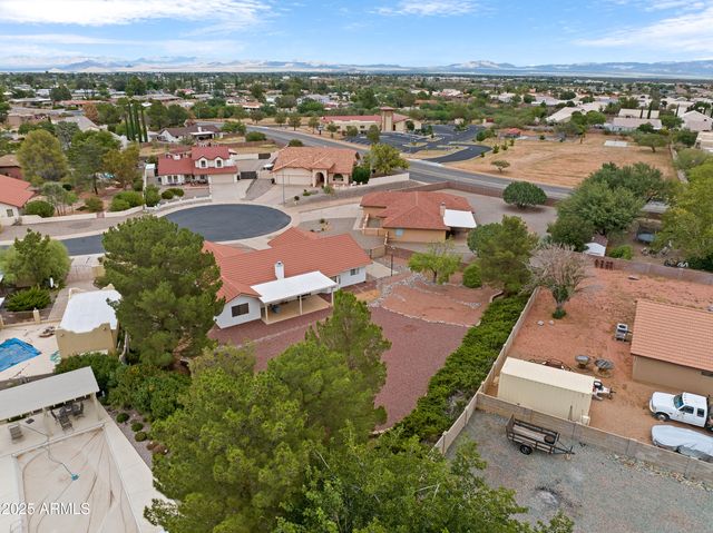 1880 SUNBURST Place, Sierra Vista, AZ 85635