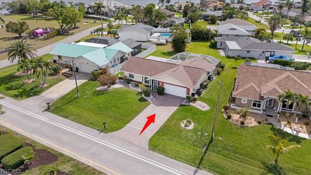 2608 Everest PKWY, Cape Coral, FL 33904