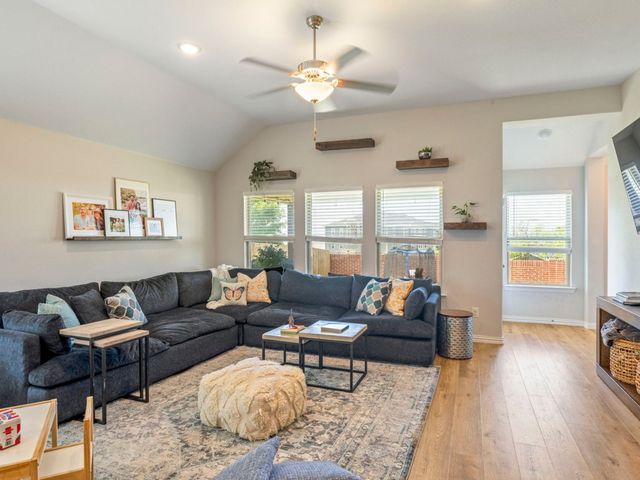 12652 Viewpoint Lane, Fort Worth, TX 76028