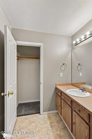 8929 Meadow Park Circle, Eagle River, AK 99577