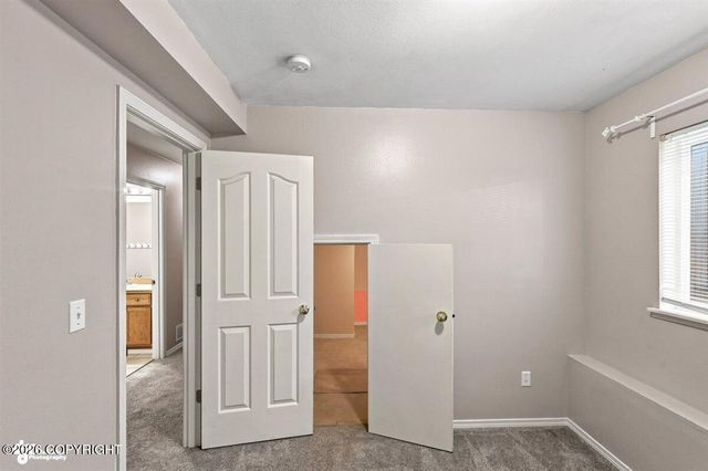 8929 Meadow Park Circle, Eagle River, AK 99577