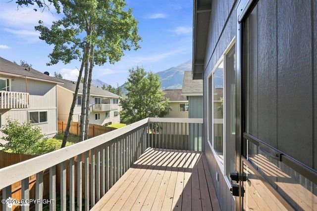 8929 Meadow Park Circle, Eagle River, AK 99577