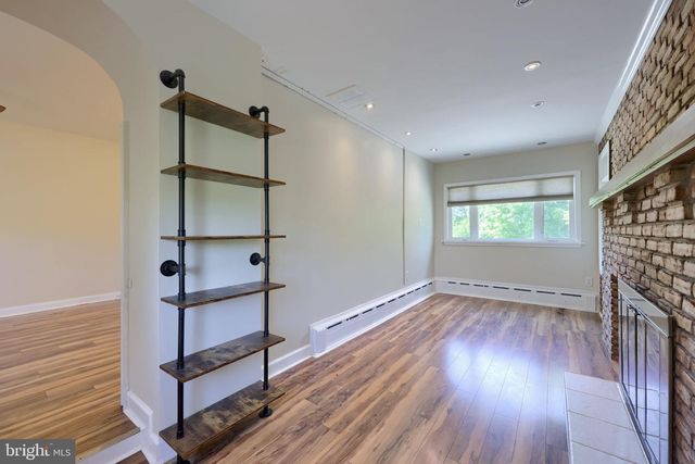 2162 MILLERSVILLE RD, Lancaster, PA 17603