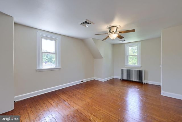 2162 MILLERSVILLE RD, Lancaster, PA 17603