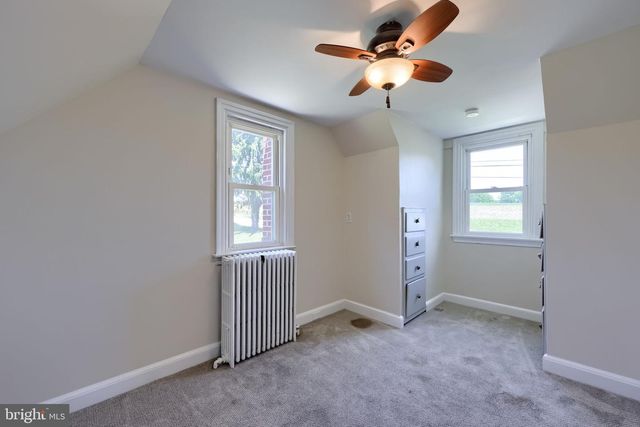 2162 MILLERSVILLE RD, Lancaster, PA 17603