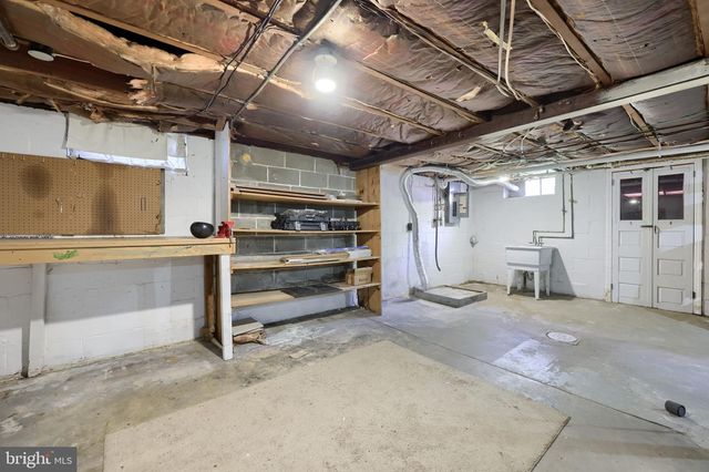 2162 MILLERSVILLE RD, Lancaster, PA 17603