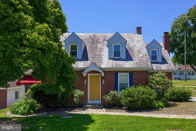 2162 MILLERSVILLE RD, Lancaster, PA 17603