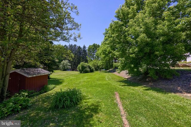 2162 MILLERSVILLE RD, Lancaster, PA 17603