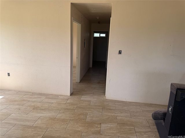 53-720 Kamehameha Highway 2A, Hauula, HI 96717