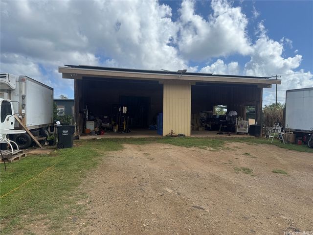 53-720 Kamehameha Highway 2A, Hauula, HI 96717