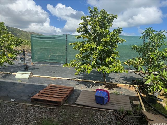 53-720 Kamehameha Highway 2A, Hauula, HI 96717