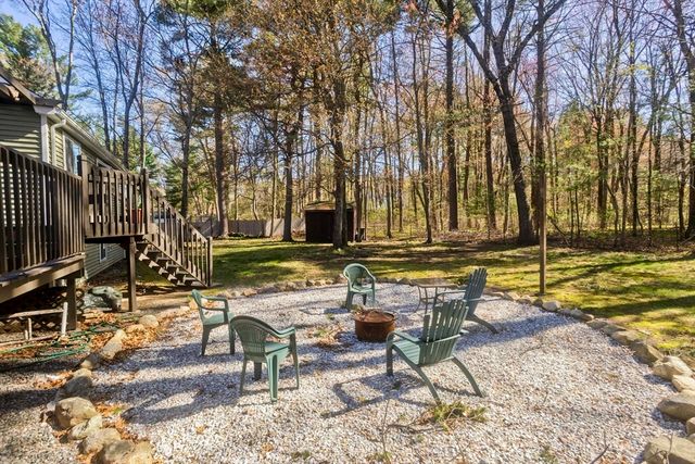 23 Roger Belanger Dr, Bellingham, MA 02019