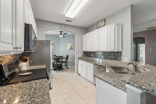 218 BAY DRIVE, Kissimmee, FL 34759