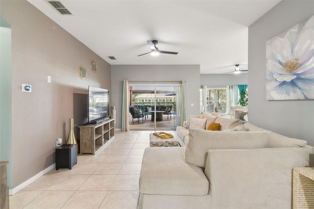 218 BAY DRIVE, Kissimmee, FL 34759