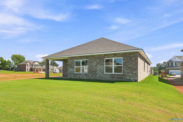 126 Ivy Vine Drive, Toney, AL 35773