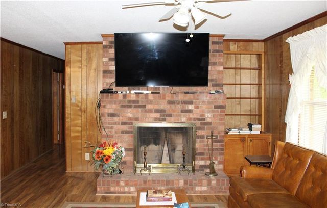 1662 Ralph Joyce Road, Sandy Ridge, NC 27046