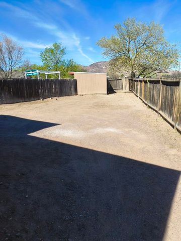 335 Mt. Carmel Avenue, Socorro, NM 87801