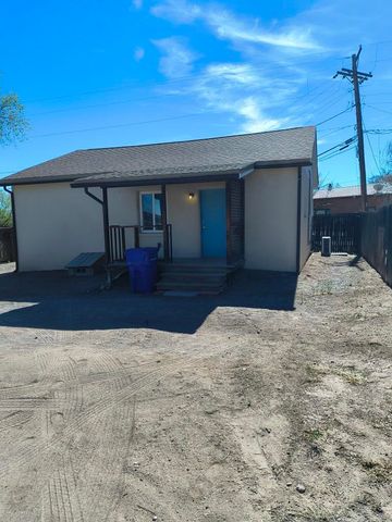 335 Mt. Carmel Avenue, Socorro, NM 87801