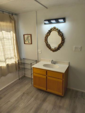 335 Mt. Carmel Avenue, Socorro, NM 87801