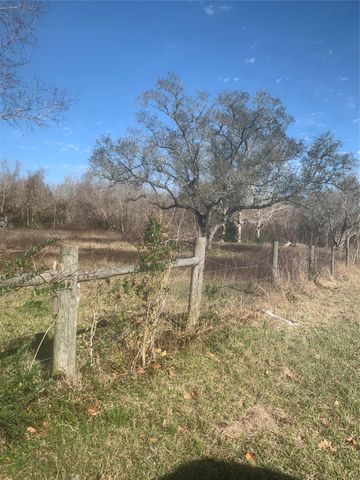 500 N Amburn Road, Texas City, TX 77591