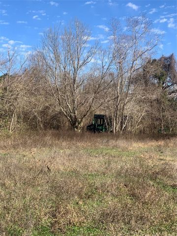 500 N Amburn Road, Texas City, TX 77591