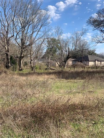 500 N Amburn Road, Texas City, TX 77591