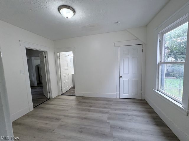 3233 W 94th Street 2, Cleveland, OH 44102