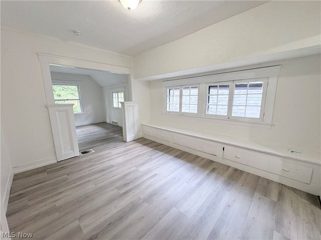 3233 W 94th Street 2, Cleveland, OH 44102