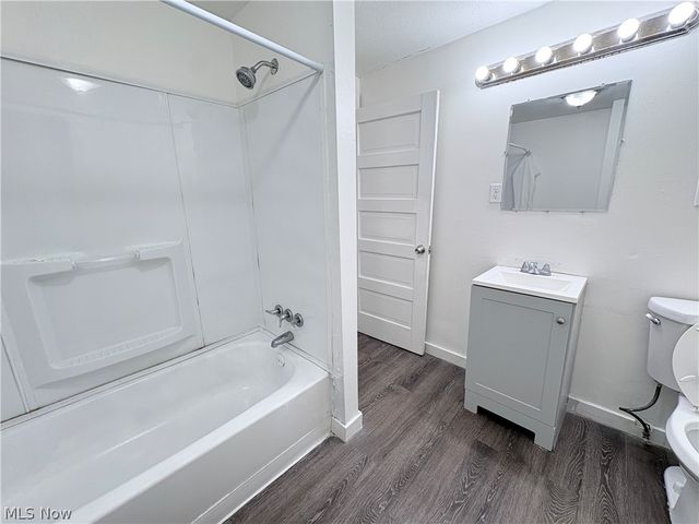 3233 W 94th Street 2, Cleveland, OH 44102